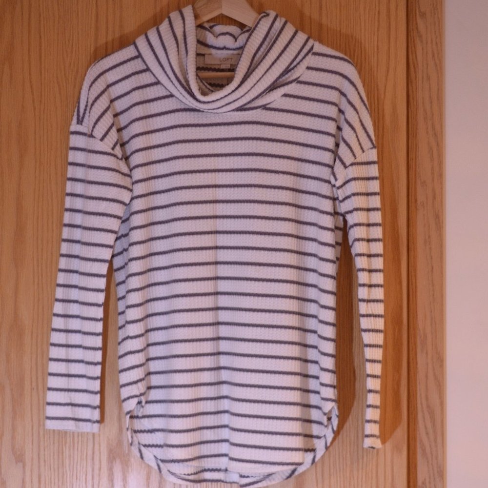 LOFT Cowl Neck Sweater in Grey Stripe - S